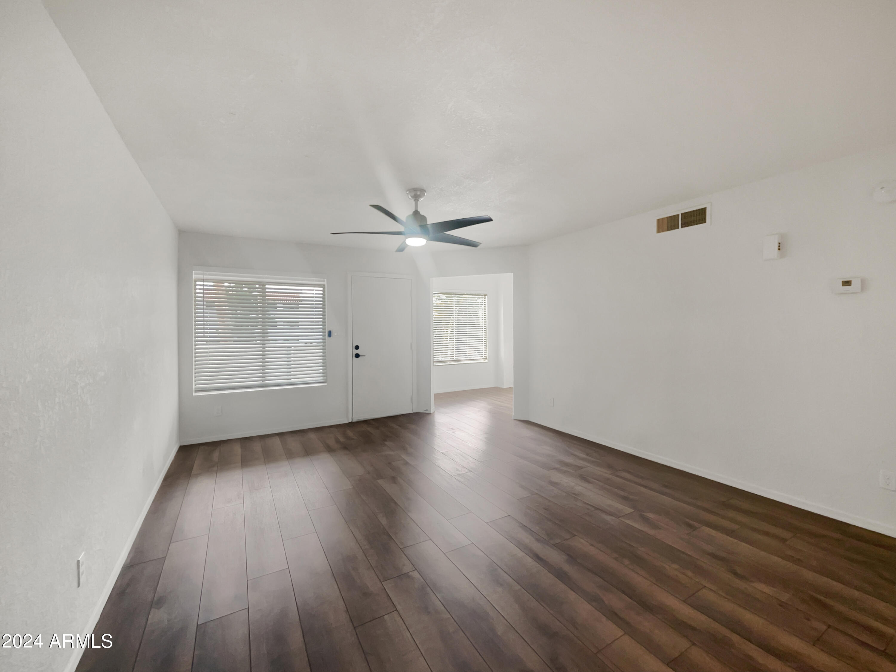 4730 W Northern Avenue Property Photo 10