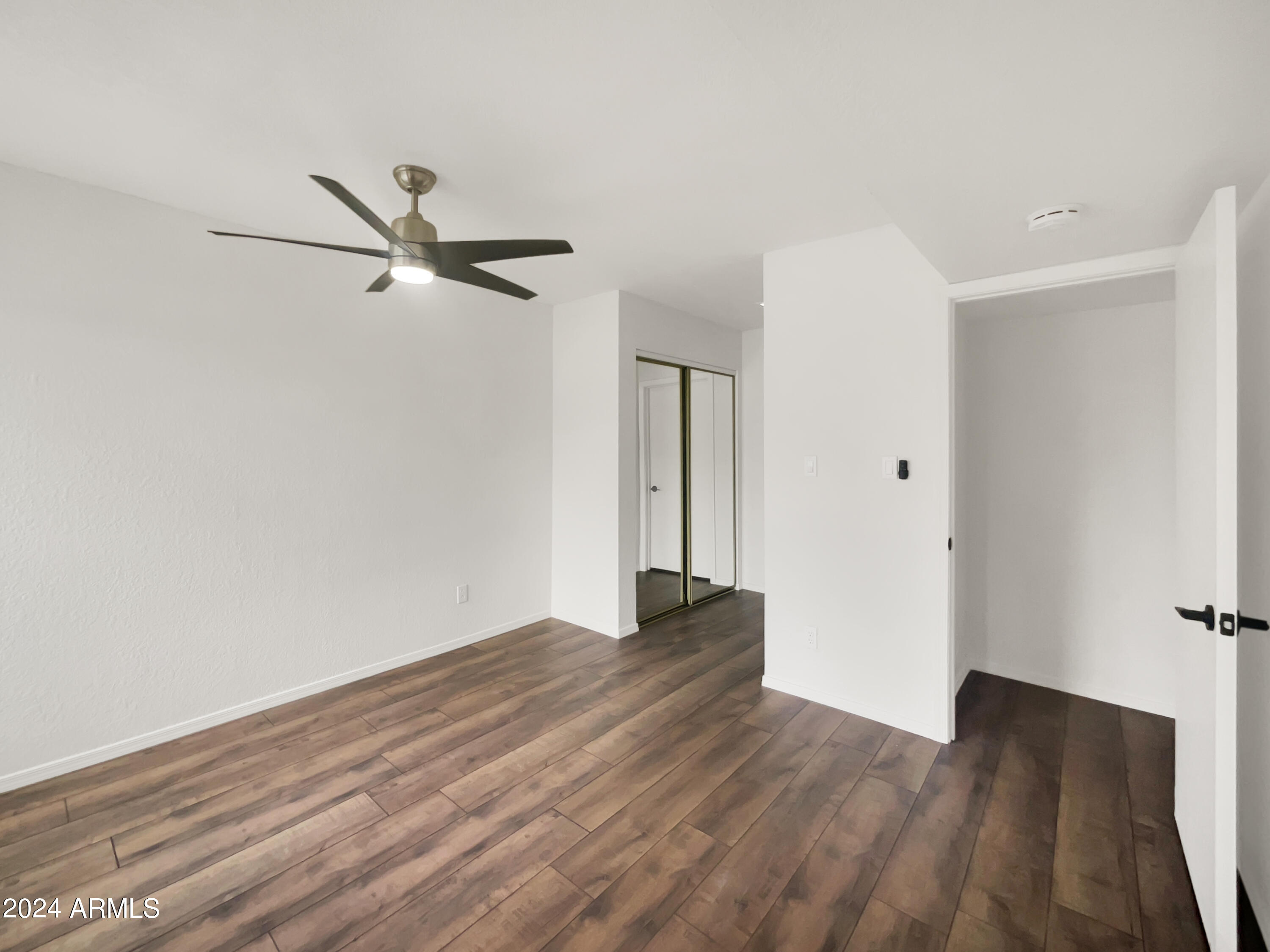 4730 W Northern Avenue Property Photo 18