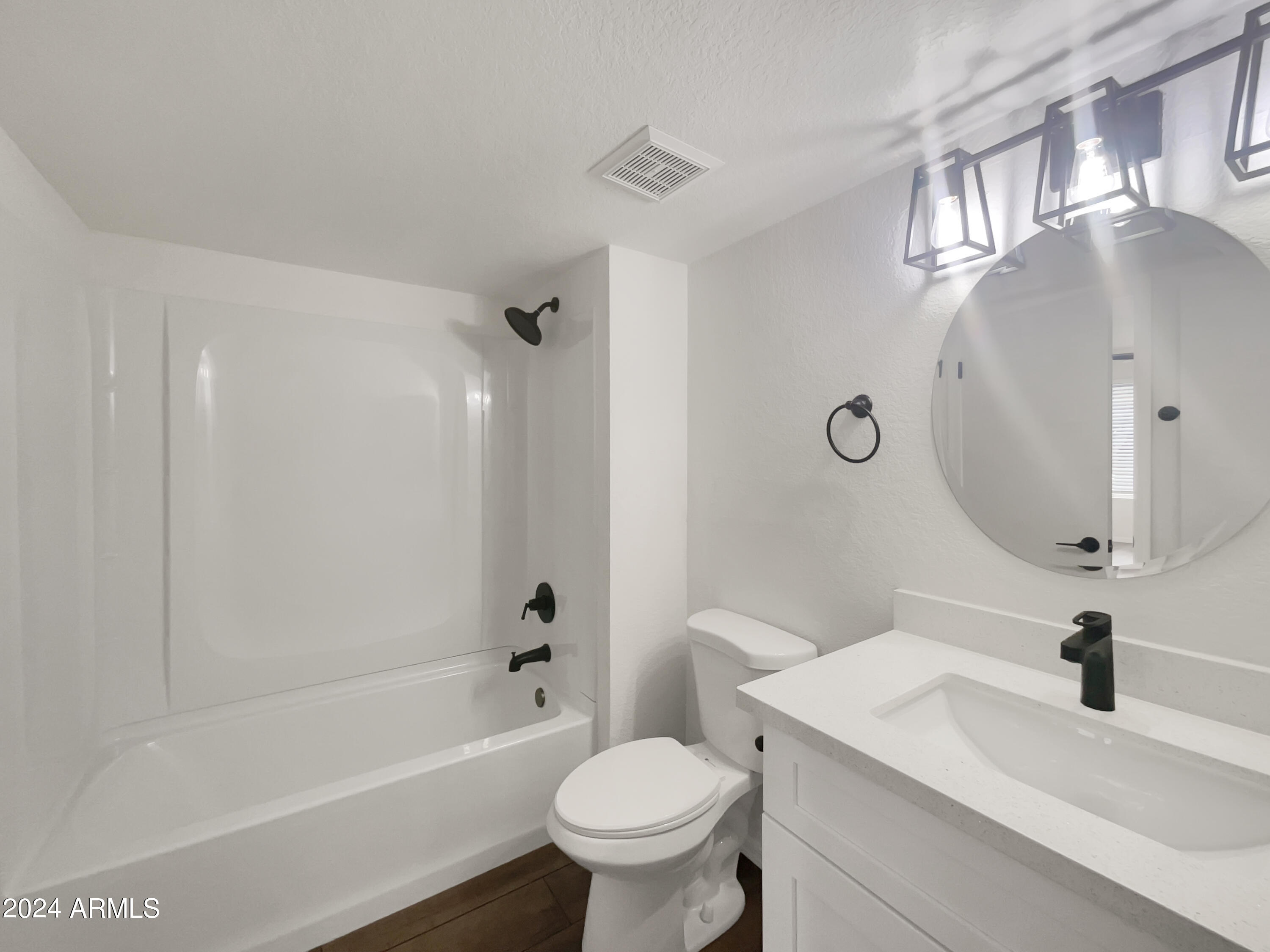 4730 W Northern Avenue Property Photo 23
