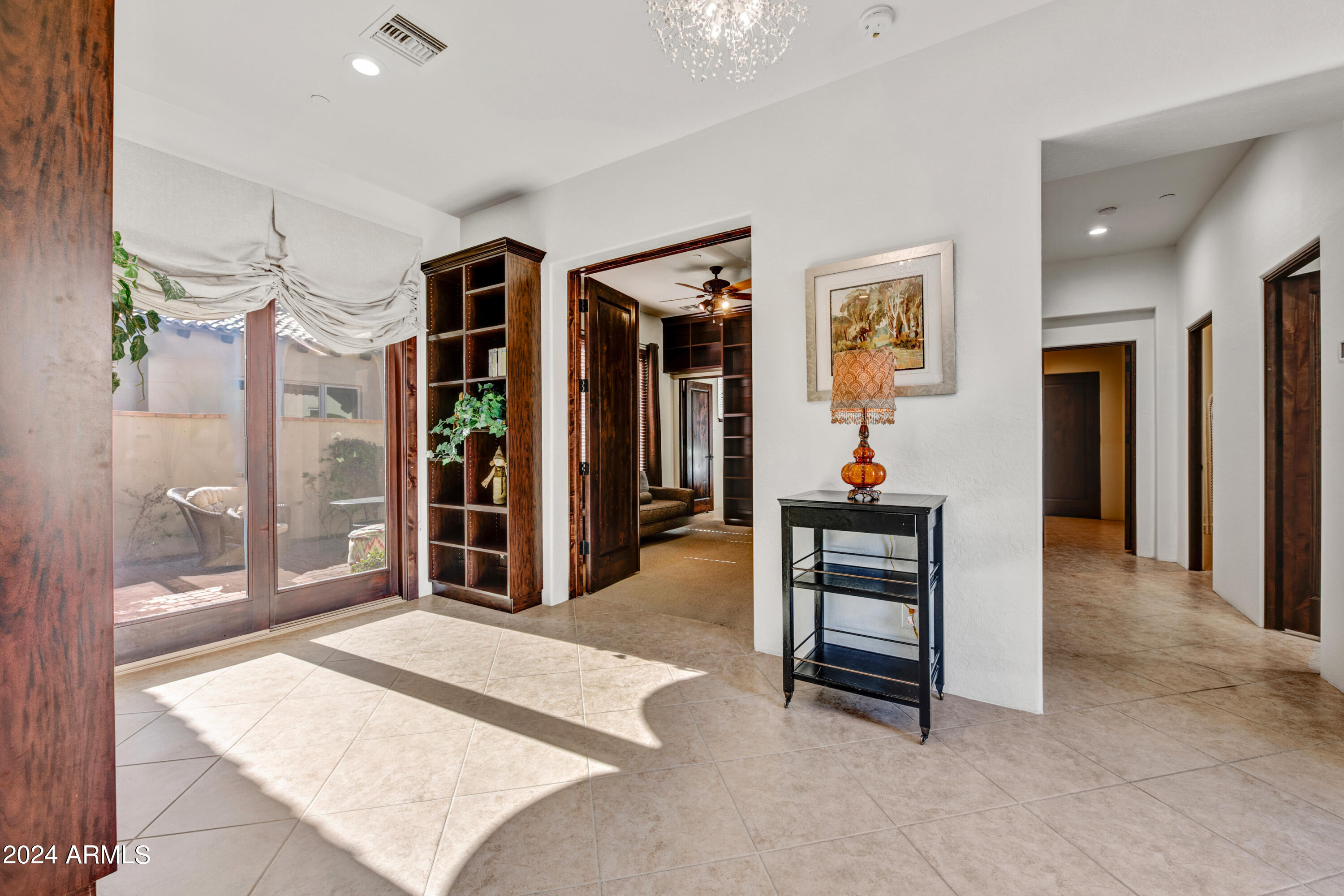 3105 S Amble Pass Property Photo 4