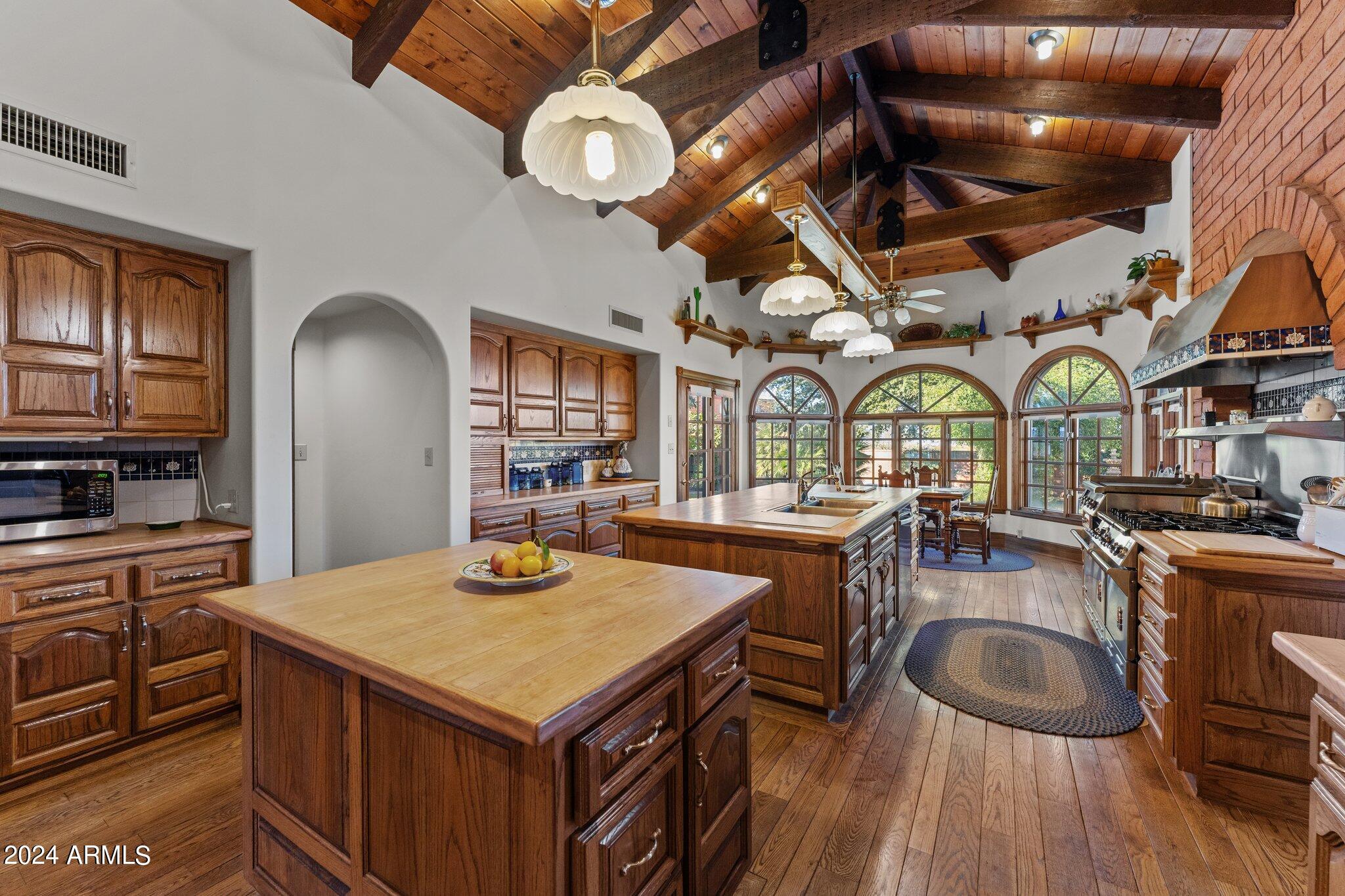 51414 W Pete Road Property Photo 4