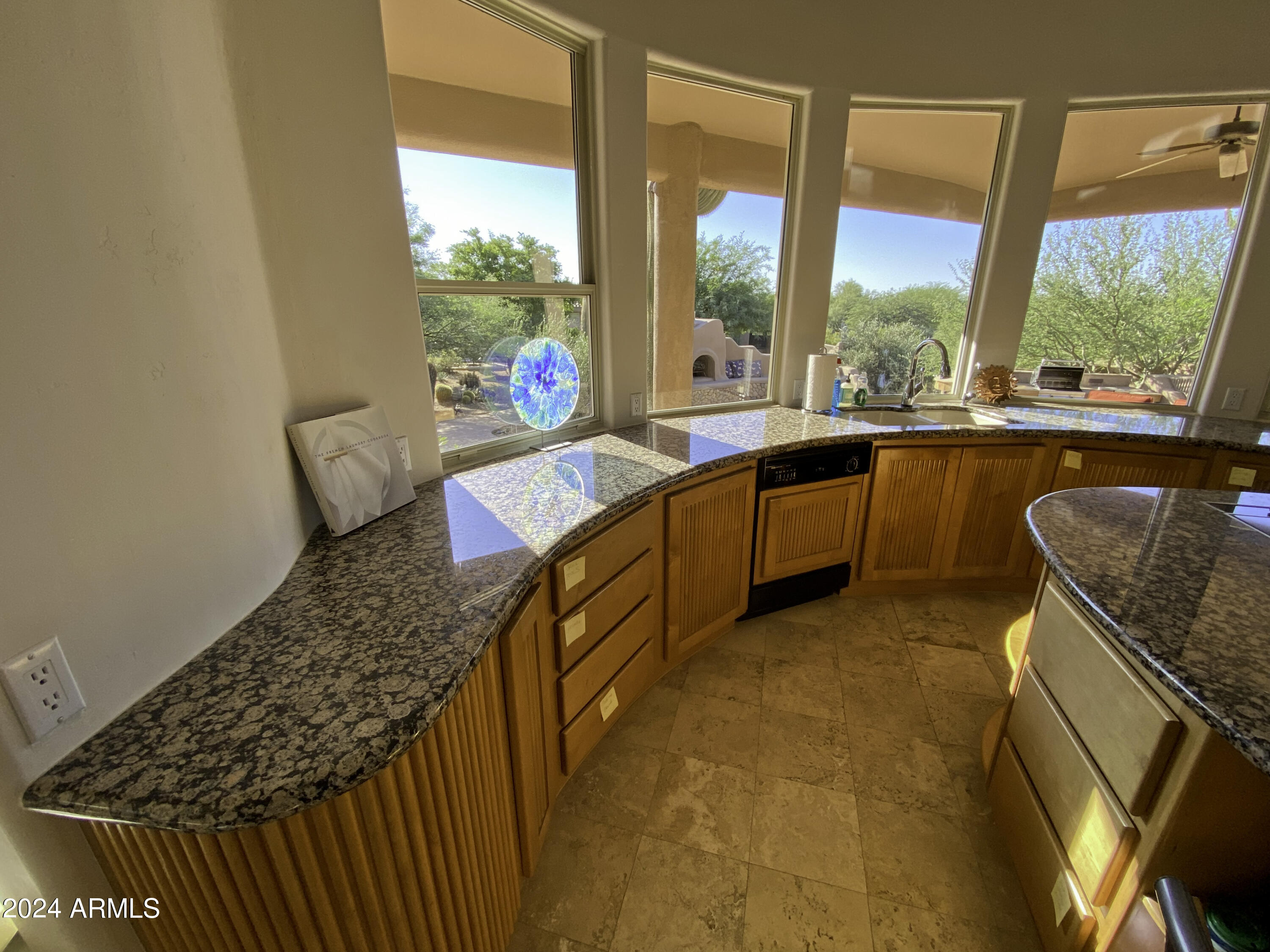 9318 E Sands Drive Property Photo 12