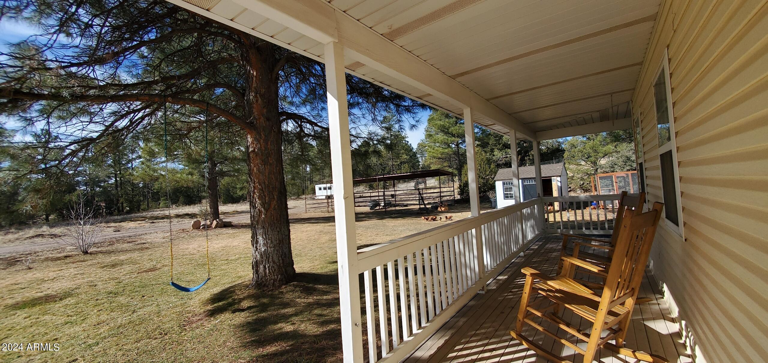 837 Jokers Wild Property Photo 3
