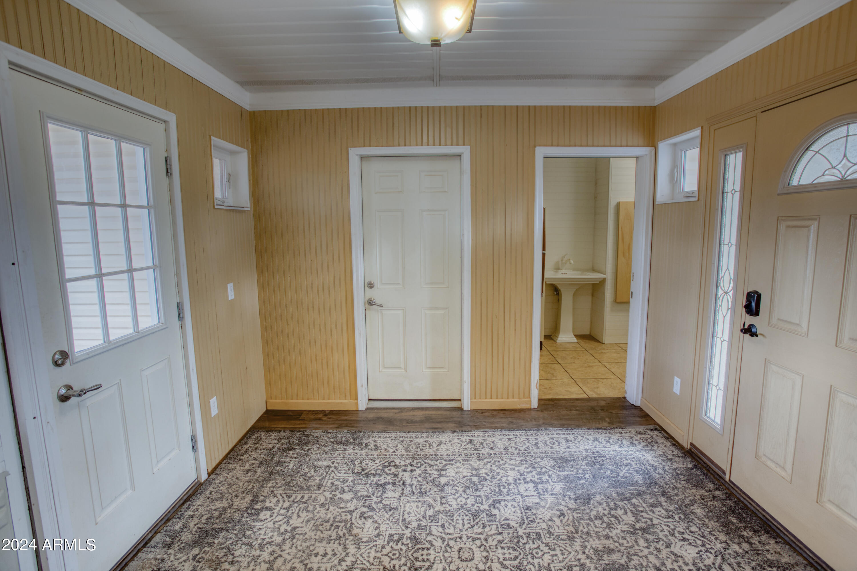 837 Jokers Wild Property Photo 15