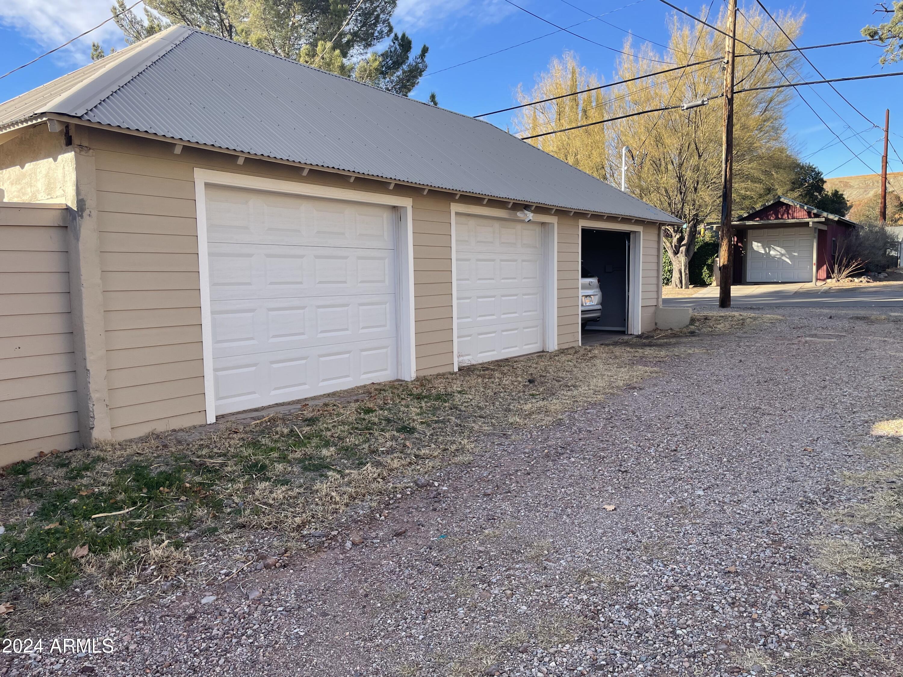 312 E Vista Street Property Photo 47