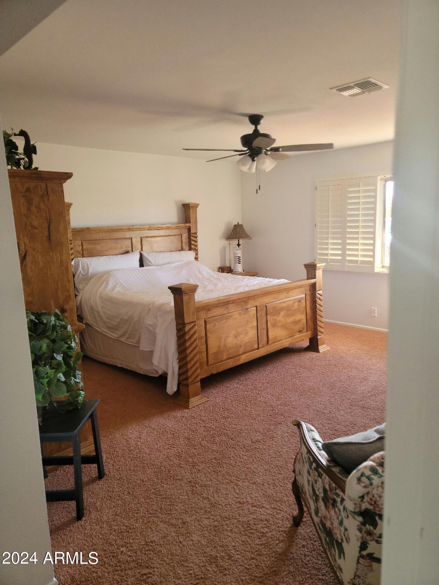 23224 W Hilton Avenue Property Photo 9
