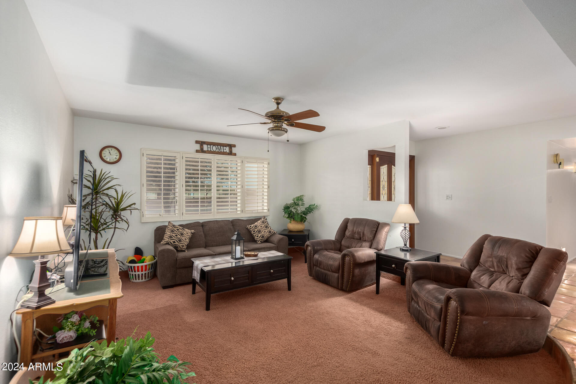 23224 W Hilton Avenue Property Photo 11