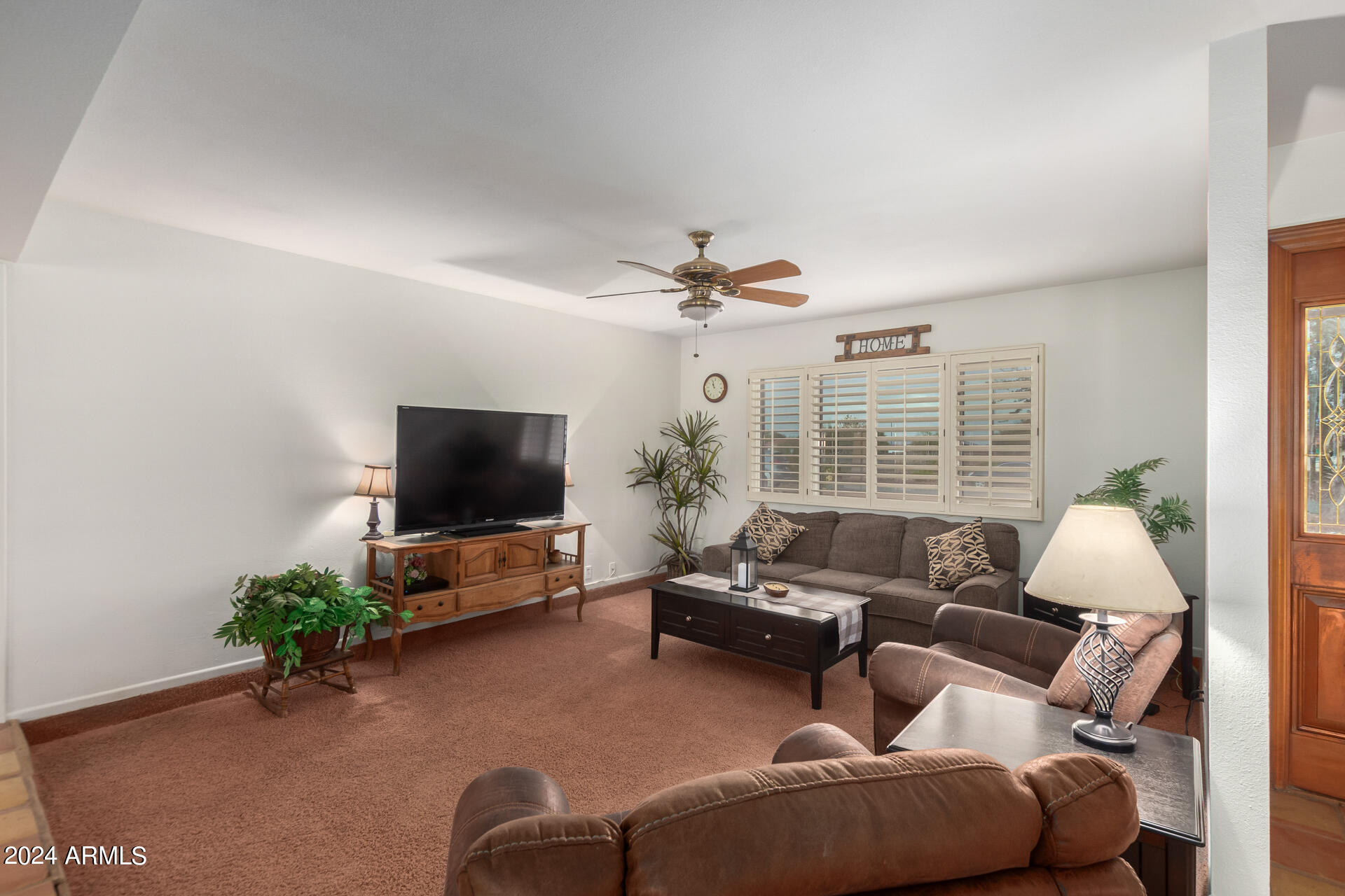23224 W Hilton Avenue Property Photo 12
