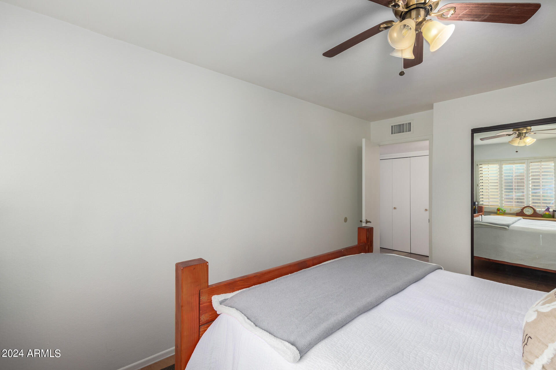 23224 W Hilton Avenue Property Photo 29