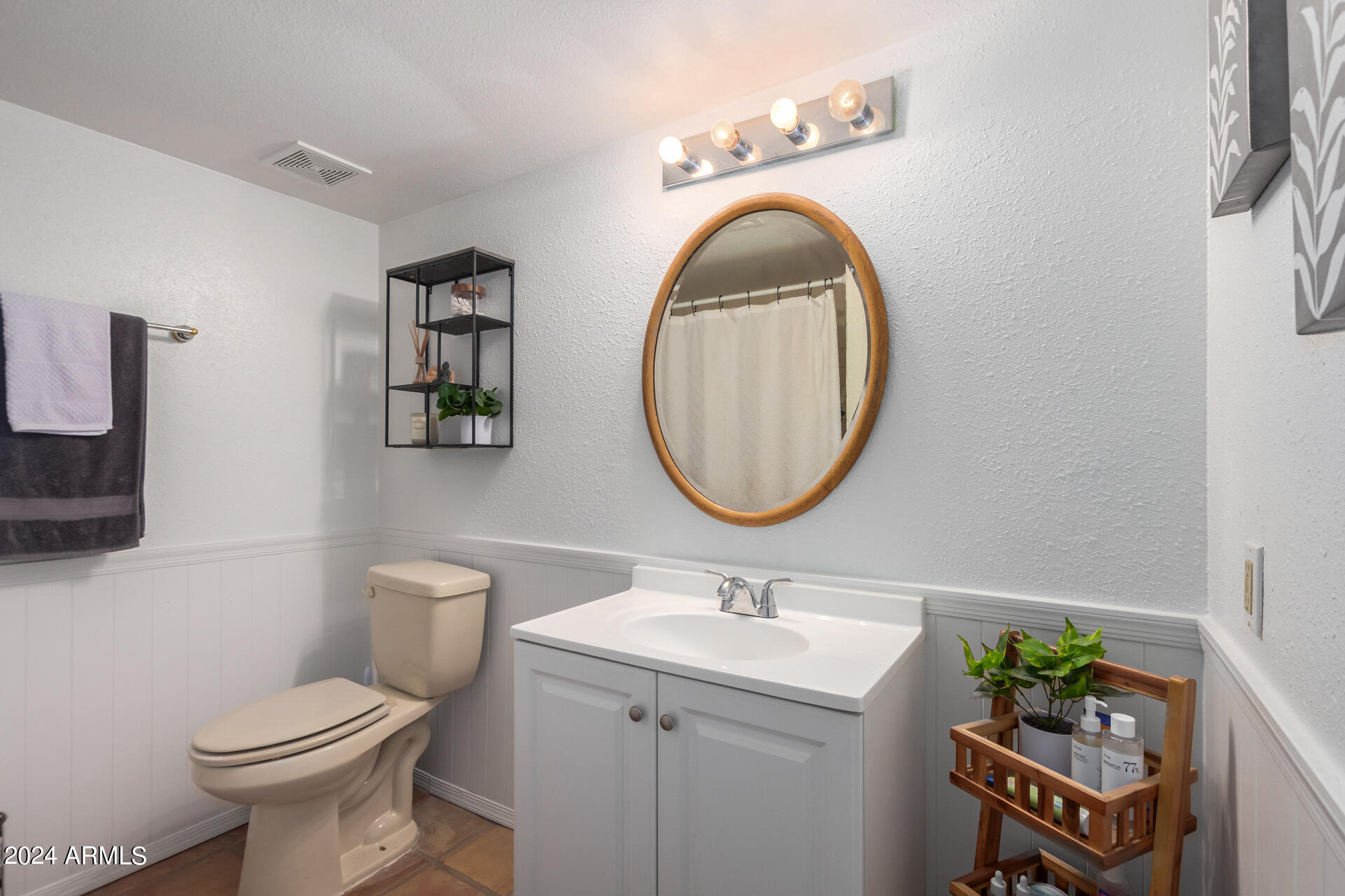 23224 W Hilton Avenue Property Photo 33