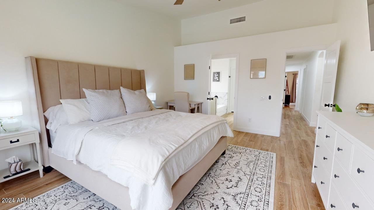 645 S Golden Key Street Property Photo 10