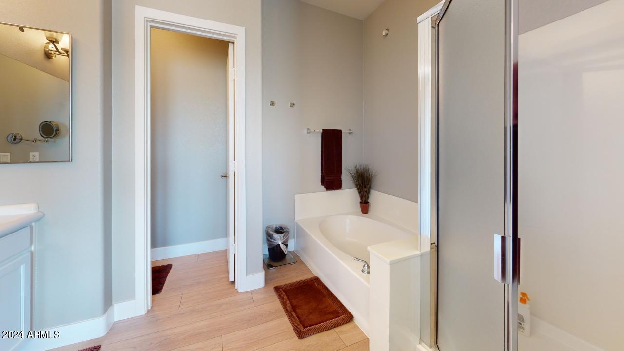 6745 N 93rd Avenue Property Photo 14