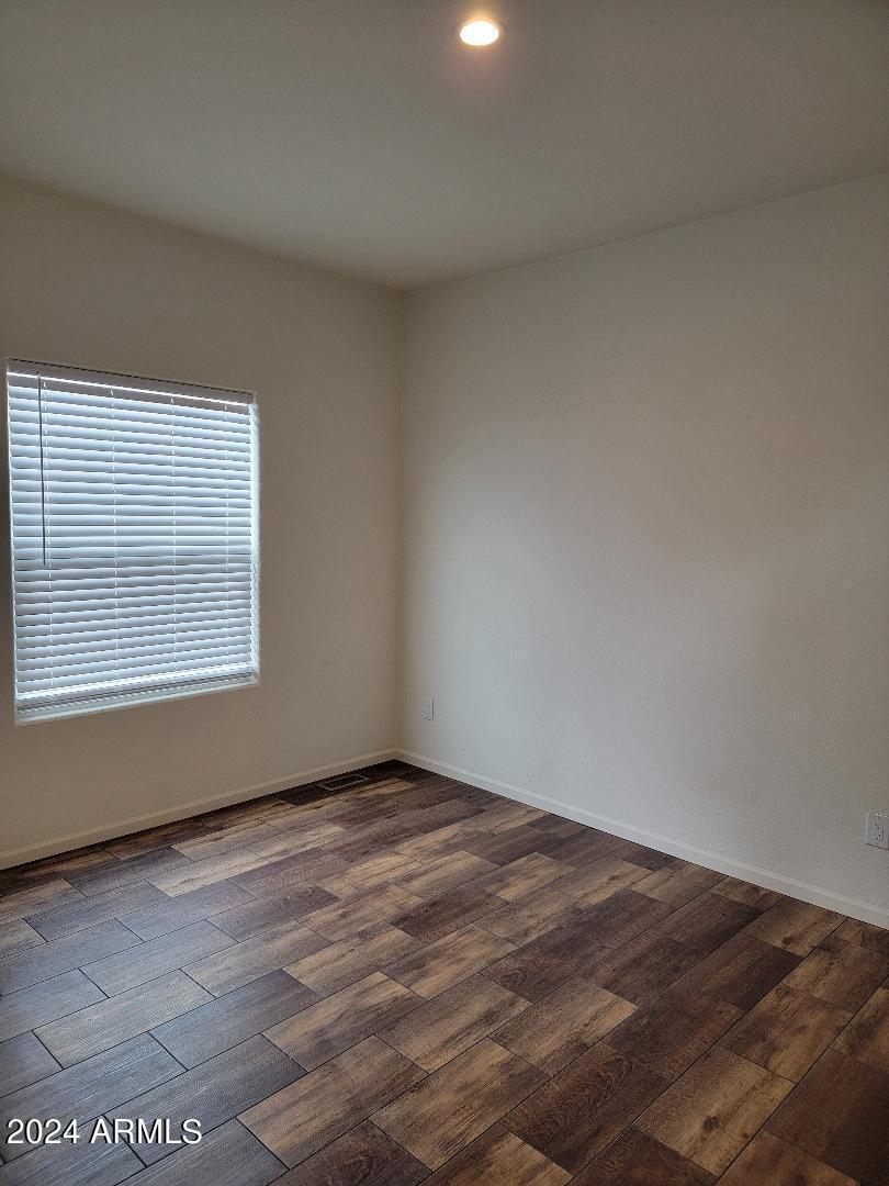 3605 N North Dakota Avenue Property Photo 21