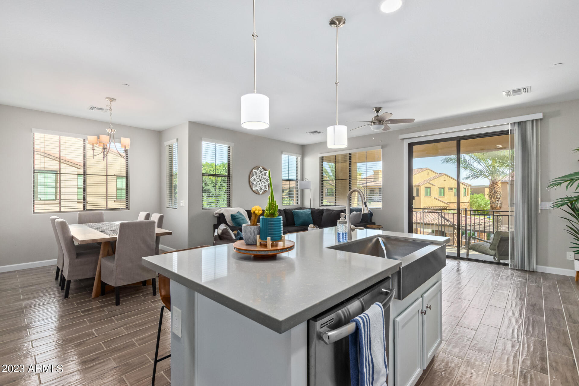 4777 S Fulton Ranch Boulevard Property Photo 12