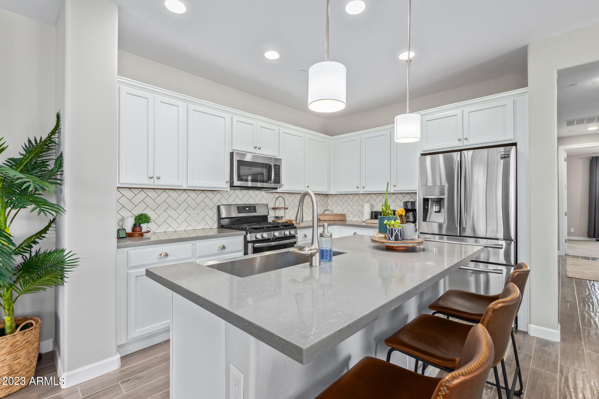 4777 S Fulton Ranch Boulevard Property Photo 13