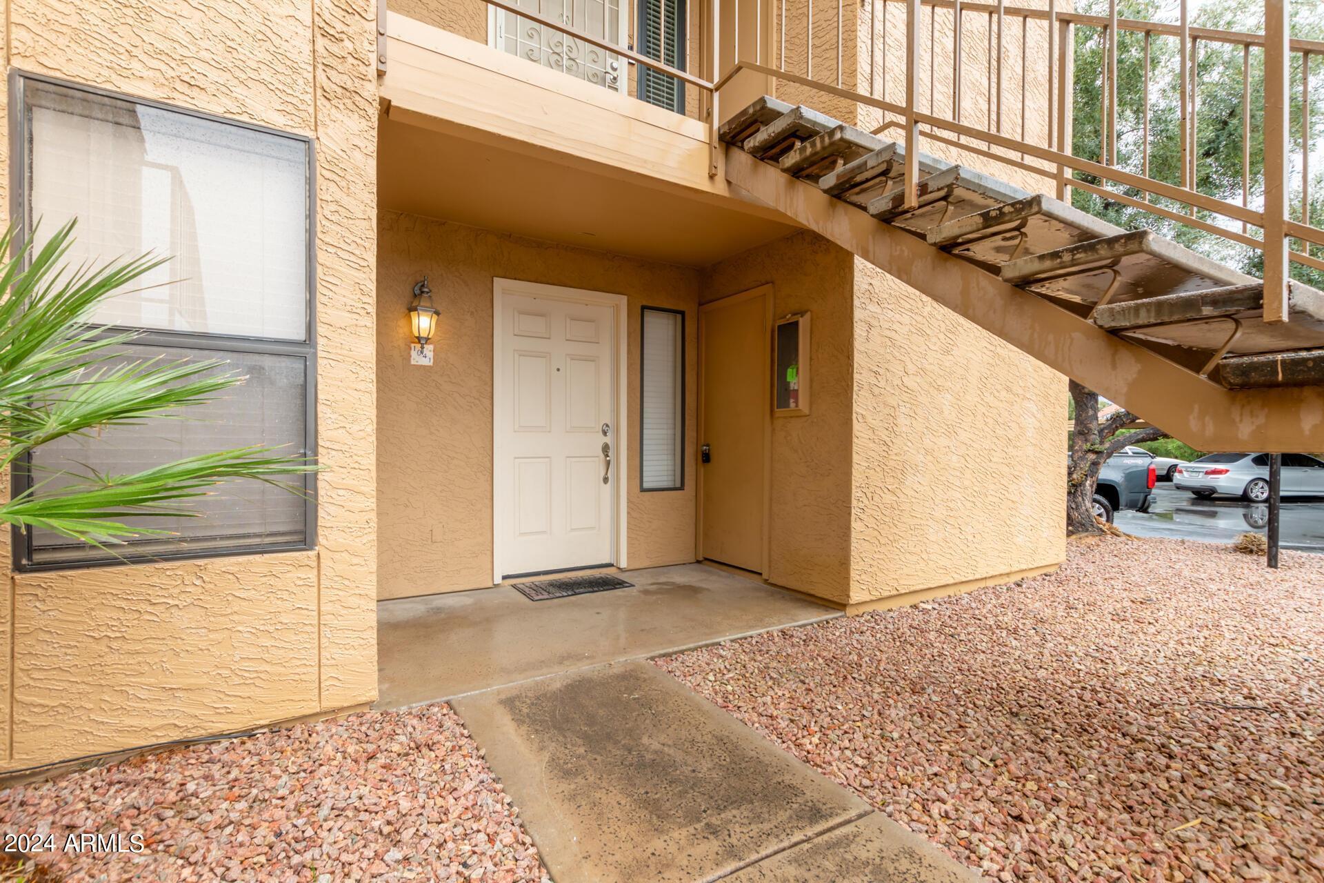 8787 E Mountain View Road Property Photo 3