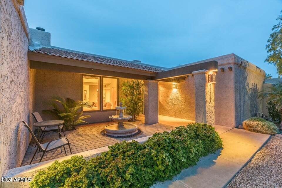 9972 E Del Monte Avenue Property Photo 2