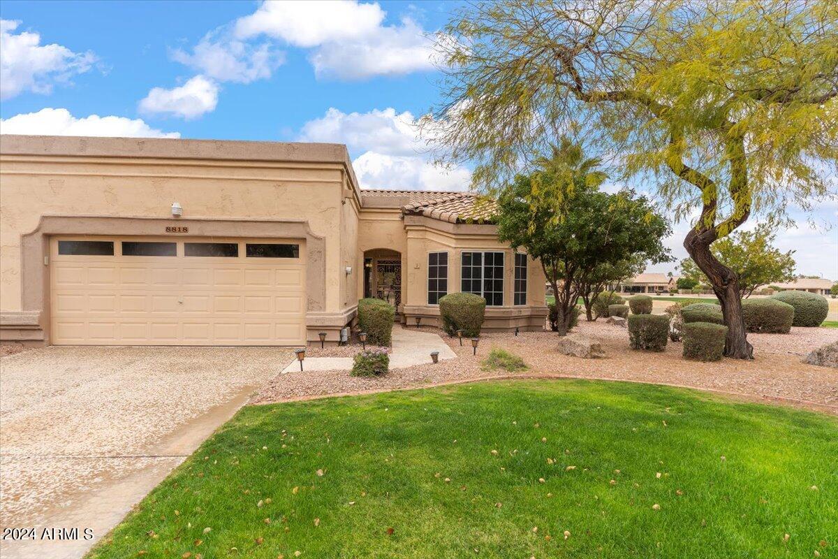 8818 W Piute Avenue Property Photo 1