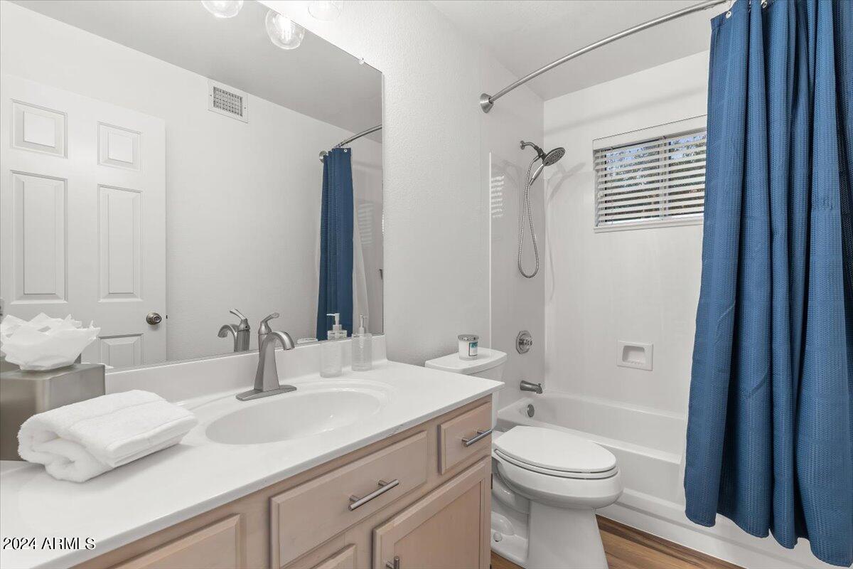 8818 W Piute Avenue Property Photo 28