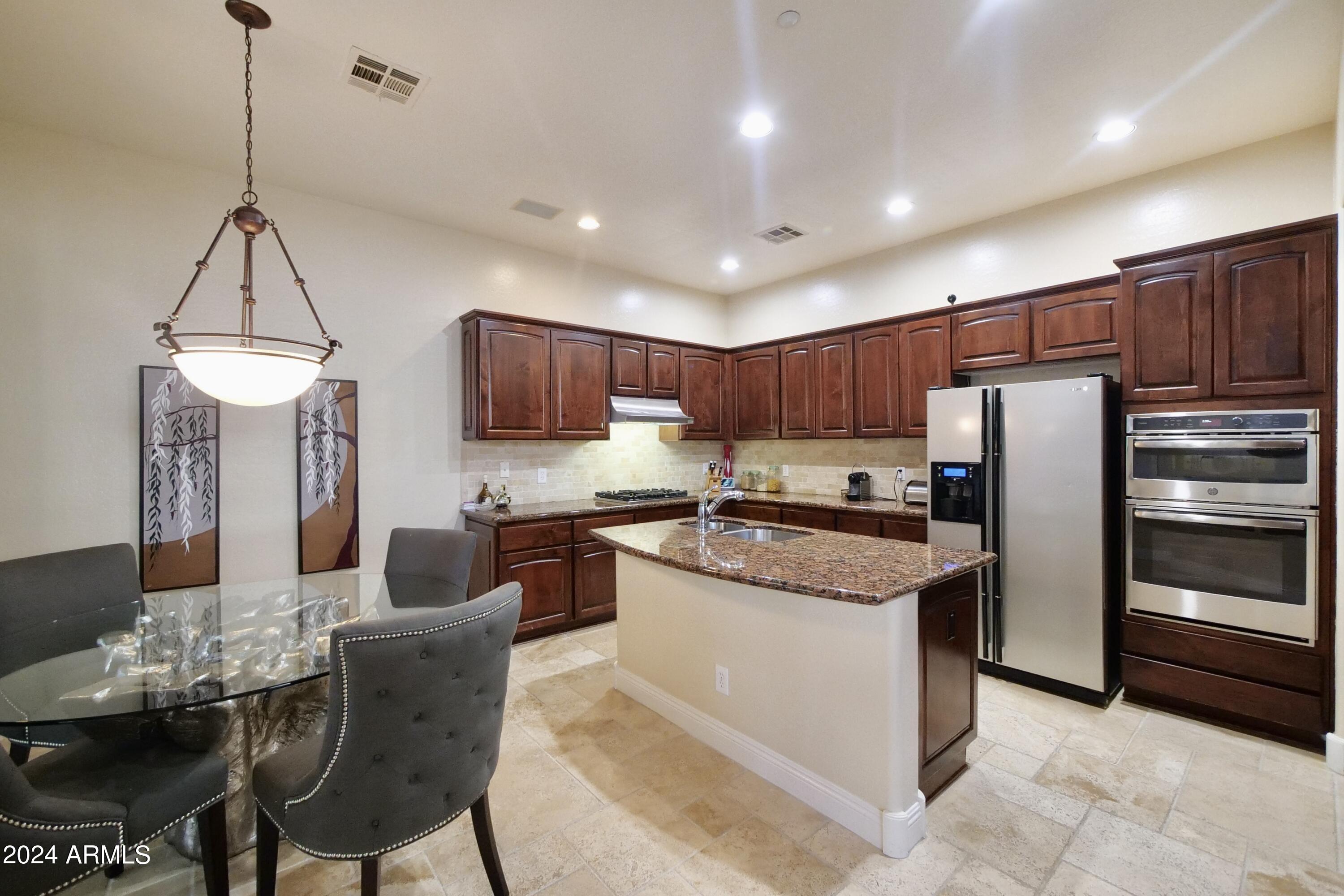 7271 E San Alfredo Drive E Property Photo 18