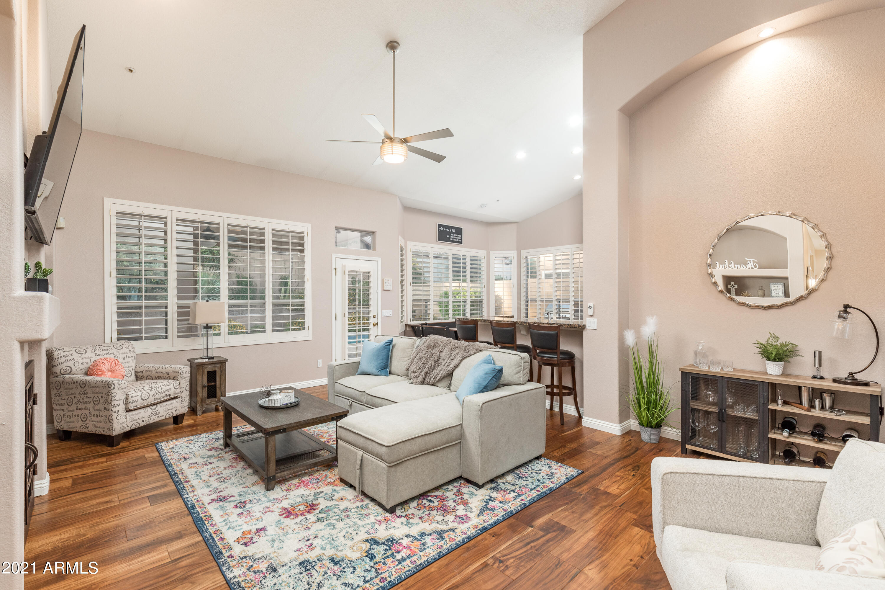 11160 E Greythorn Drive Property Photo 6