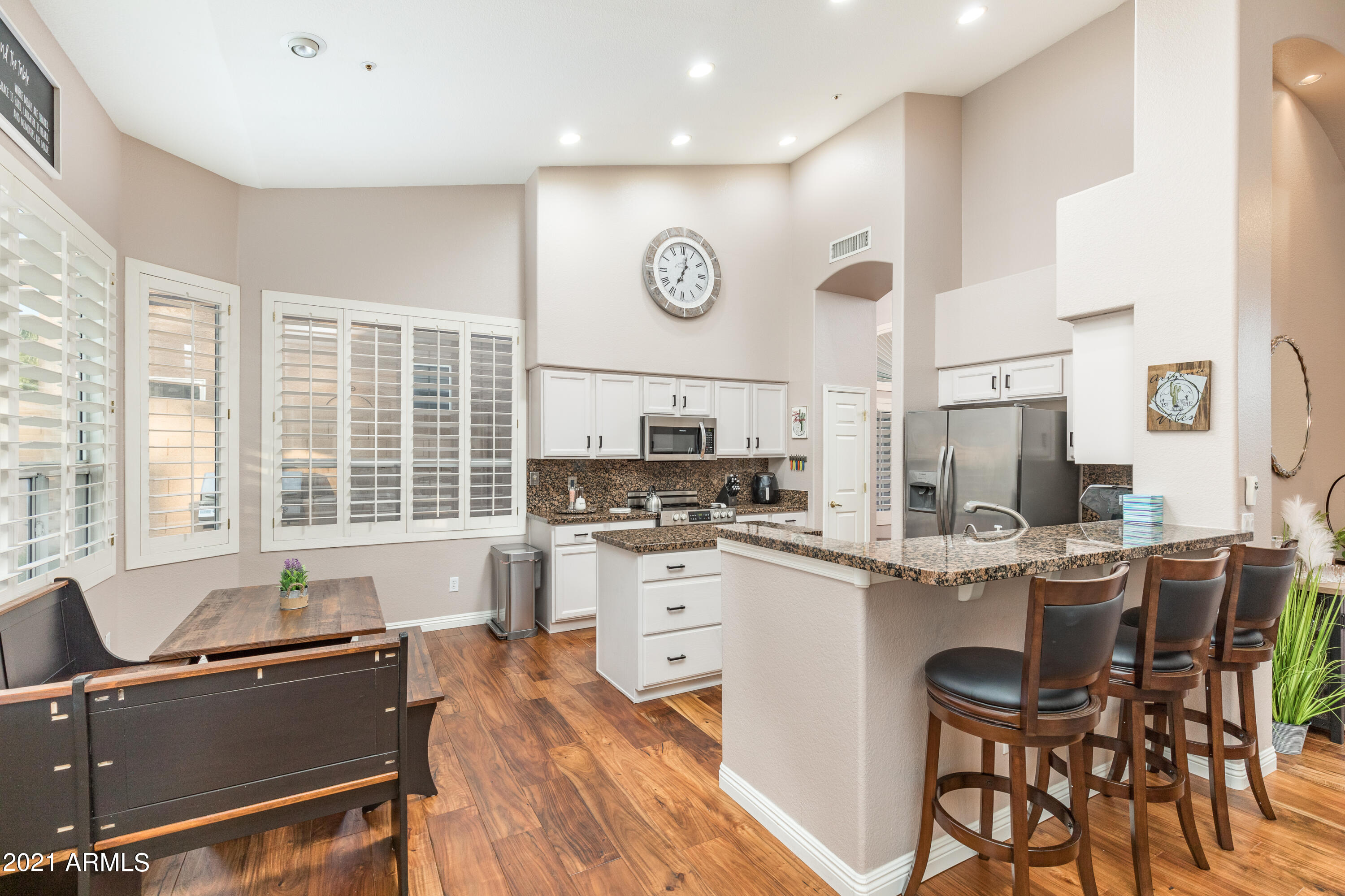 11160 E Greythorn Drive Property Photo 10