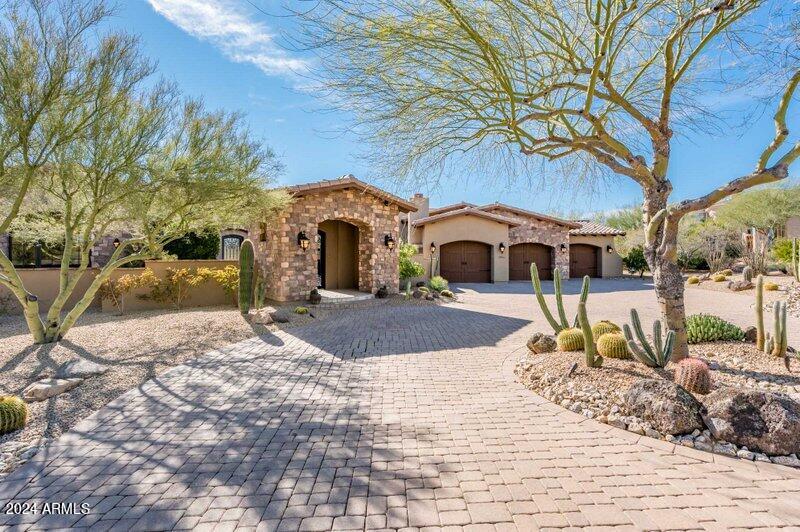 29906 N Miradar Court Property Photo 2