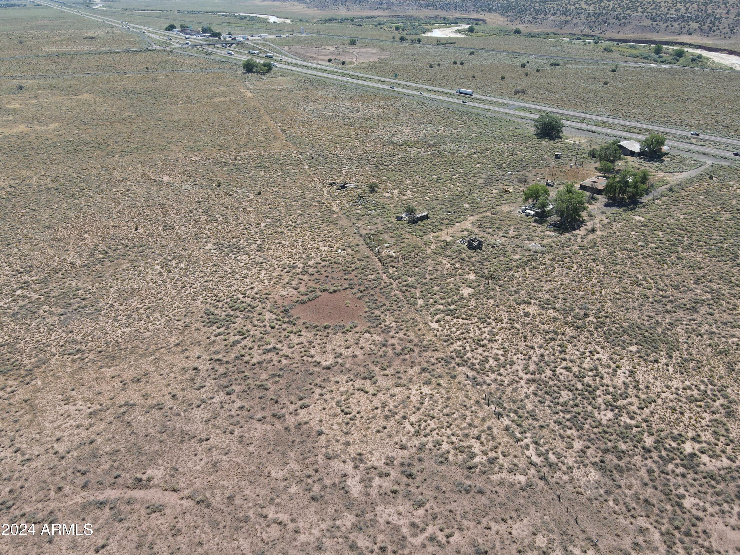 33287 W I-40 Frontage Road Property Photo 5