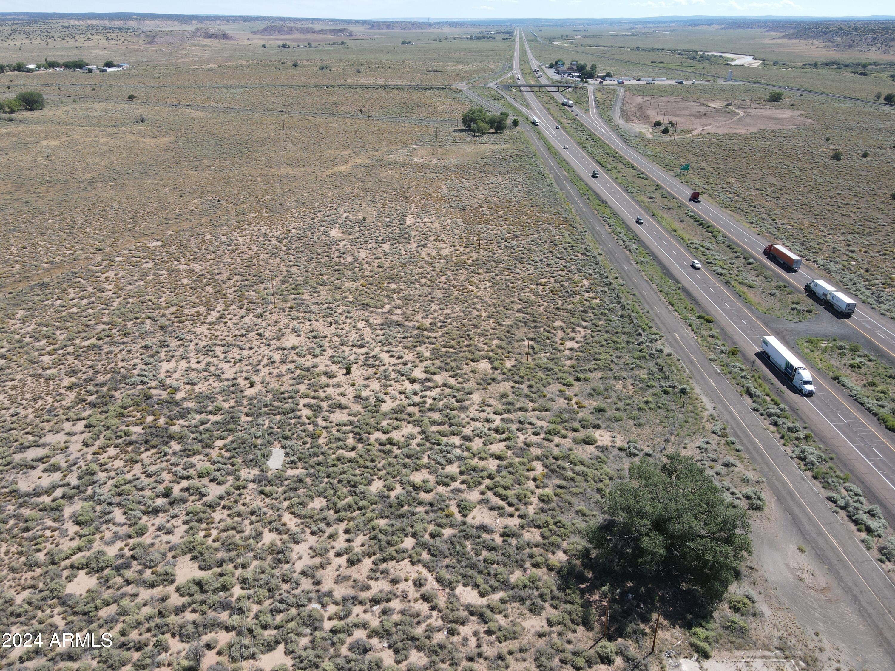 33287 W I-40 Frontage Road Property Photo 7