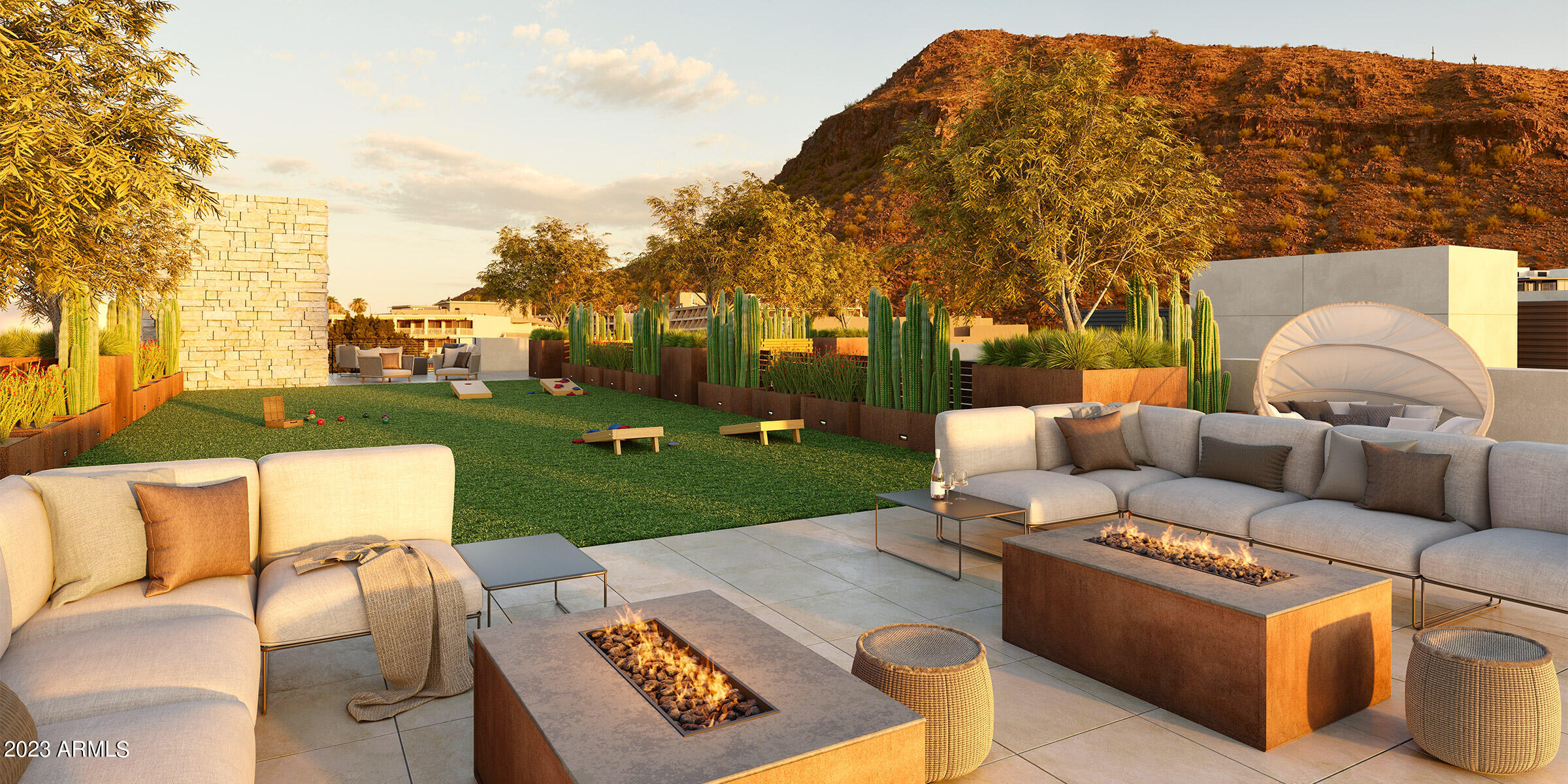4849 N Camelback Ridge Road Property Photo 10