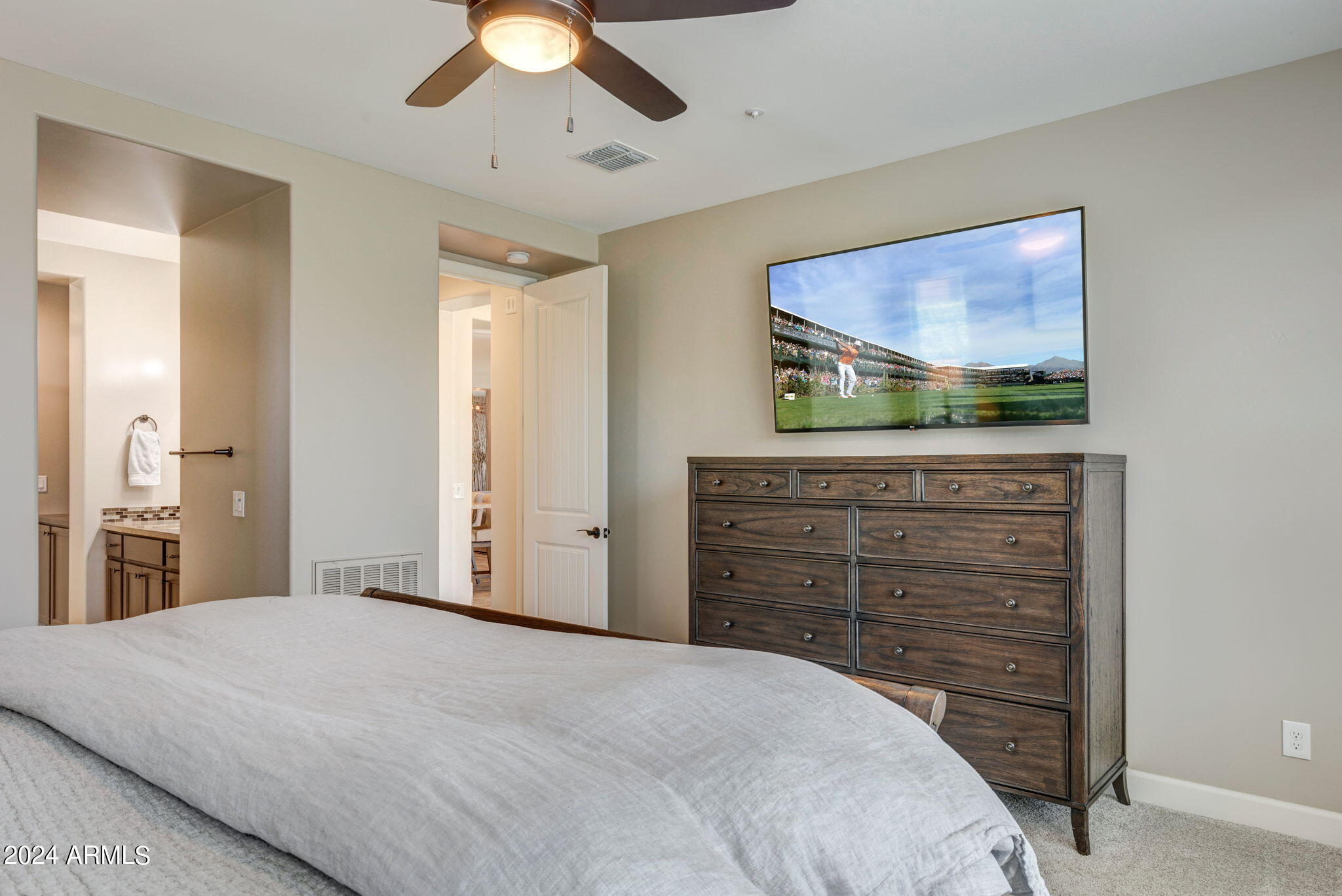18067 E Vista Desierto Property Photo 14