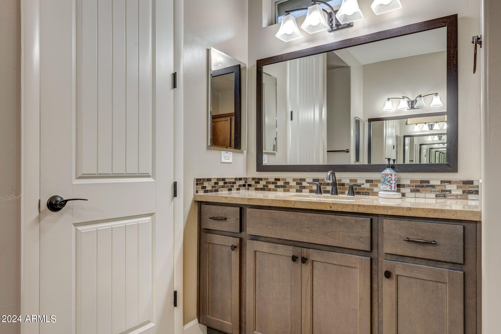 18067 E Vista Desierto Property Photo 15