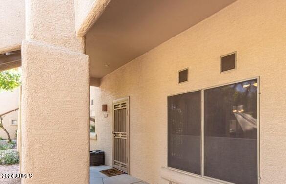 1351 N Pleasant Drive Property Photo 2