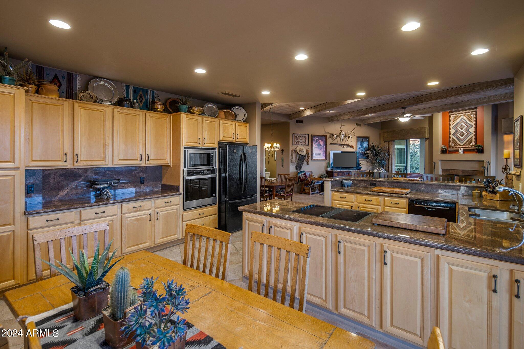 205 W Quartz Rock Road Property Photo 11