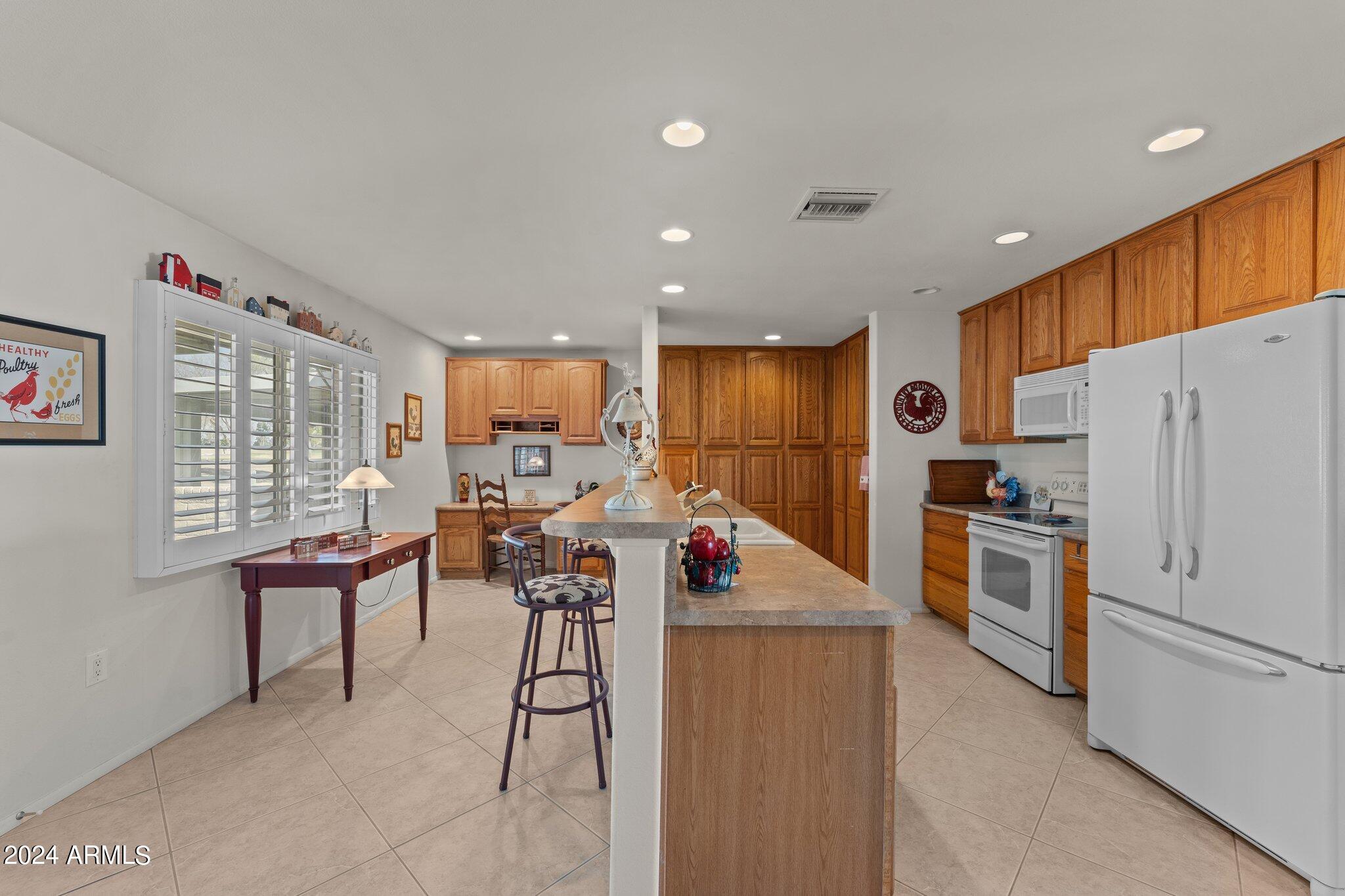 10712 W Cameo Drive Property Photo 13