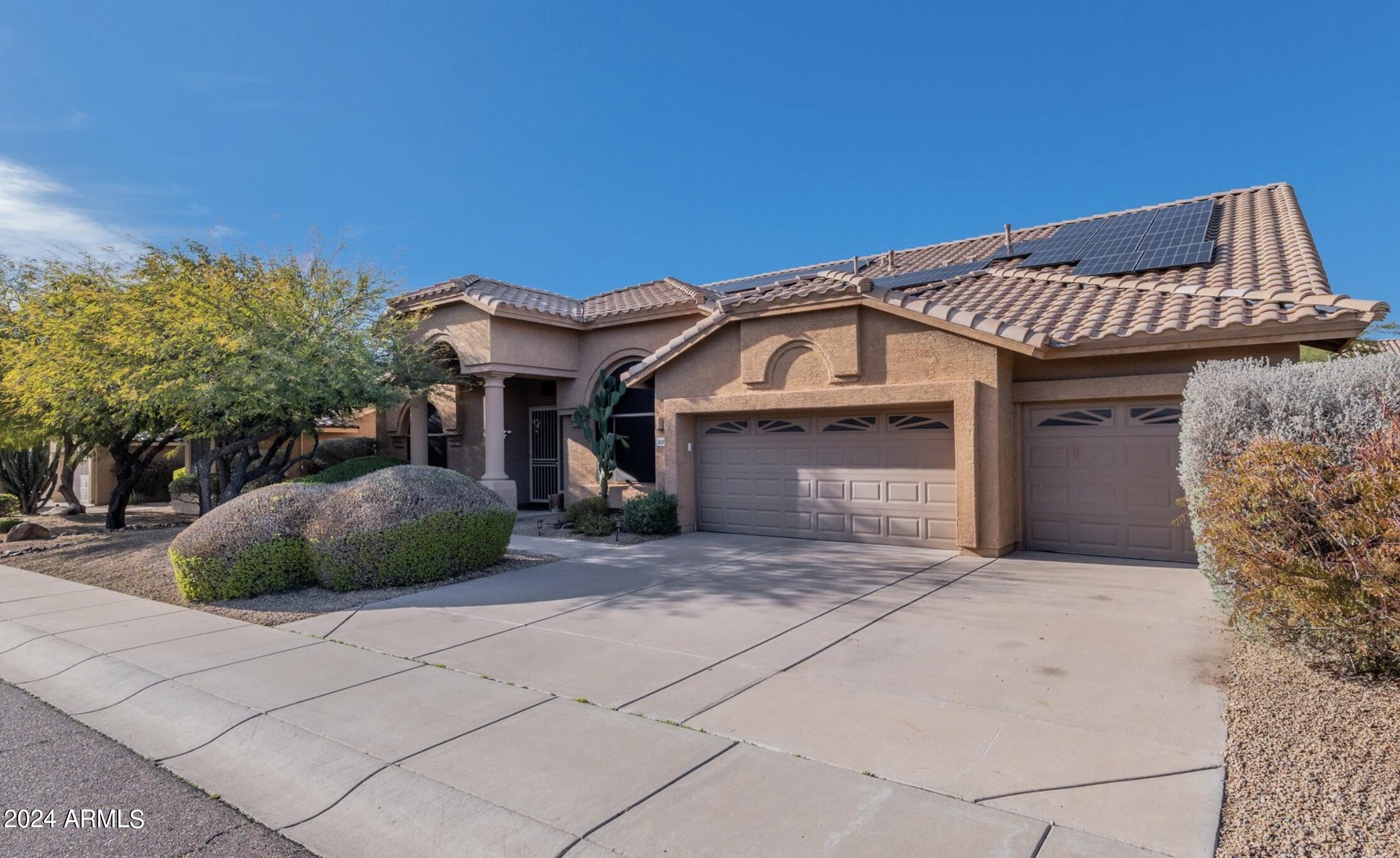 5038 E Justica Street Property Photo 1