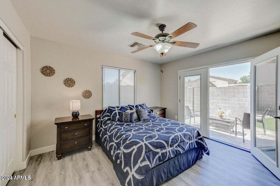 2477 E Meadow Land Drive Property Photo 9