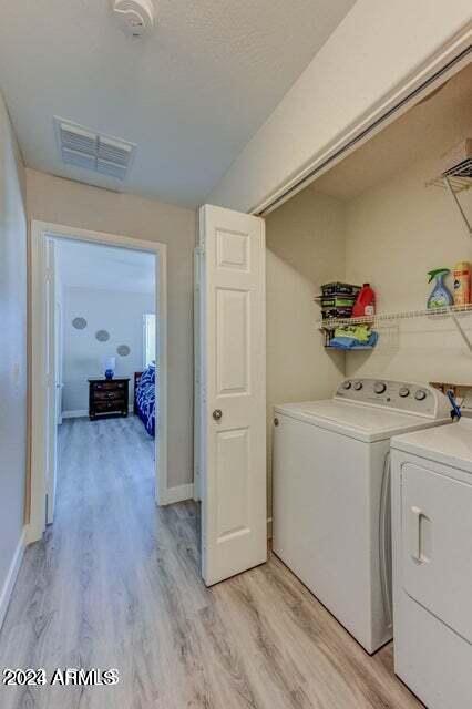 2477 E Meadow Land Drive Property Photo 14