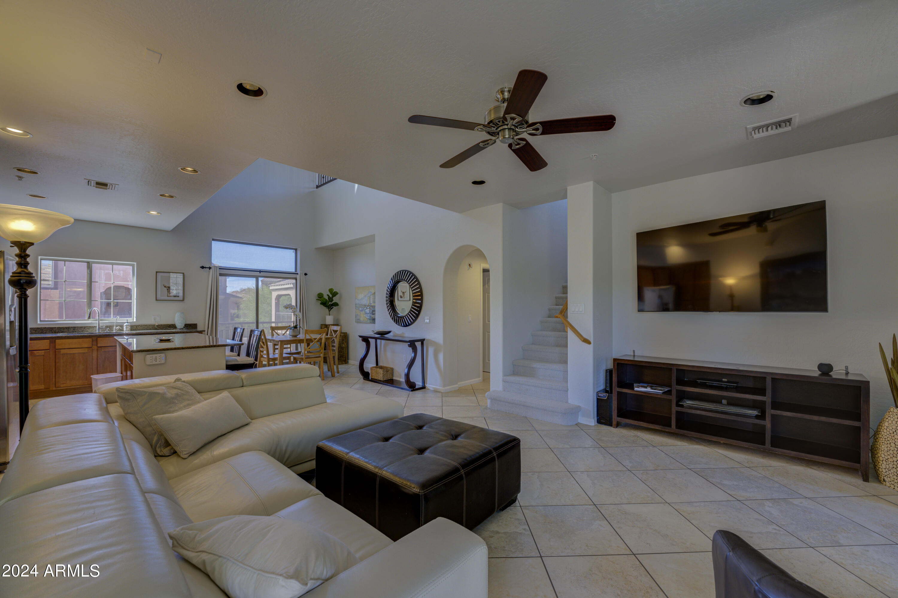 3935 E Rough Rider Road Property Photo 8