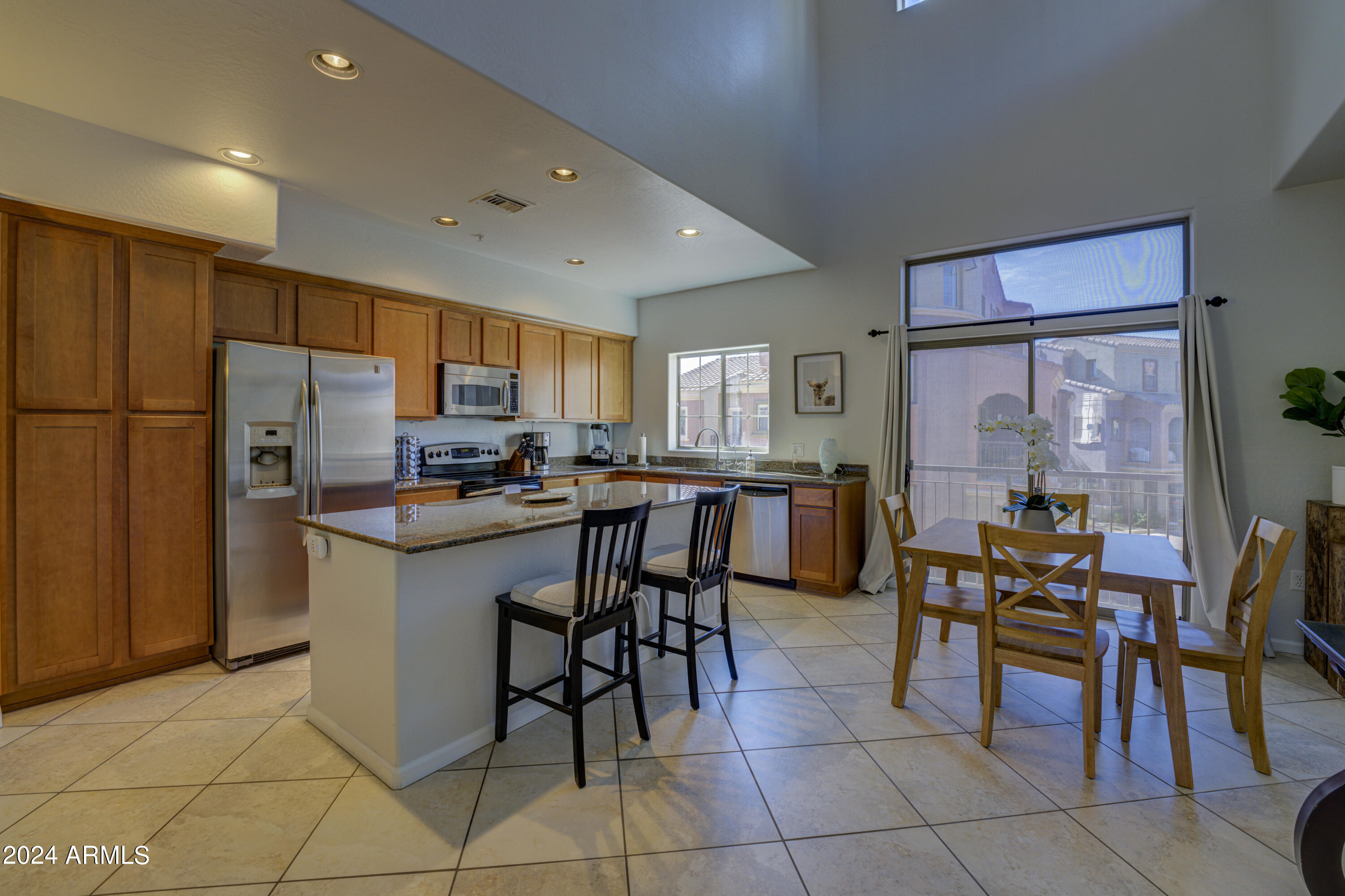 3935 E Rough Rider Road Property Photo 14