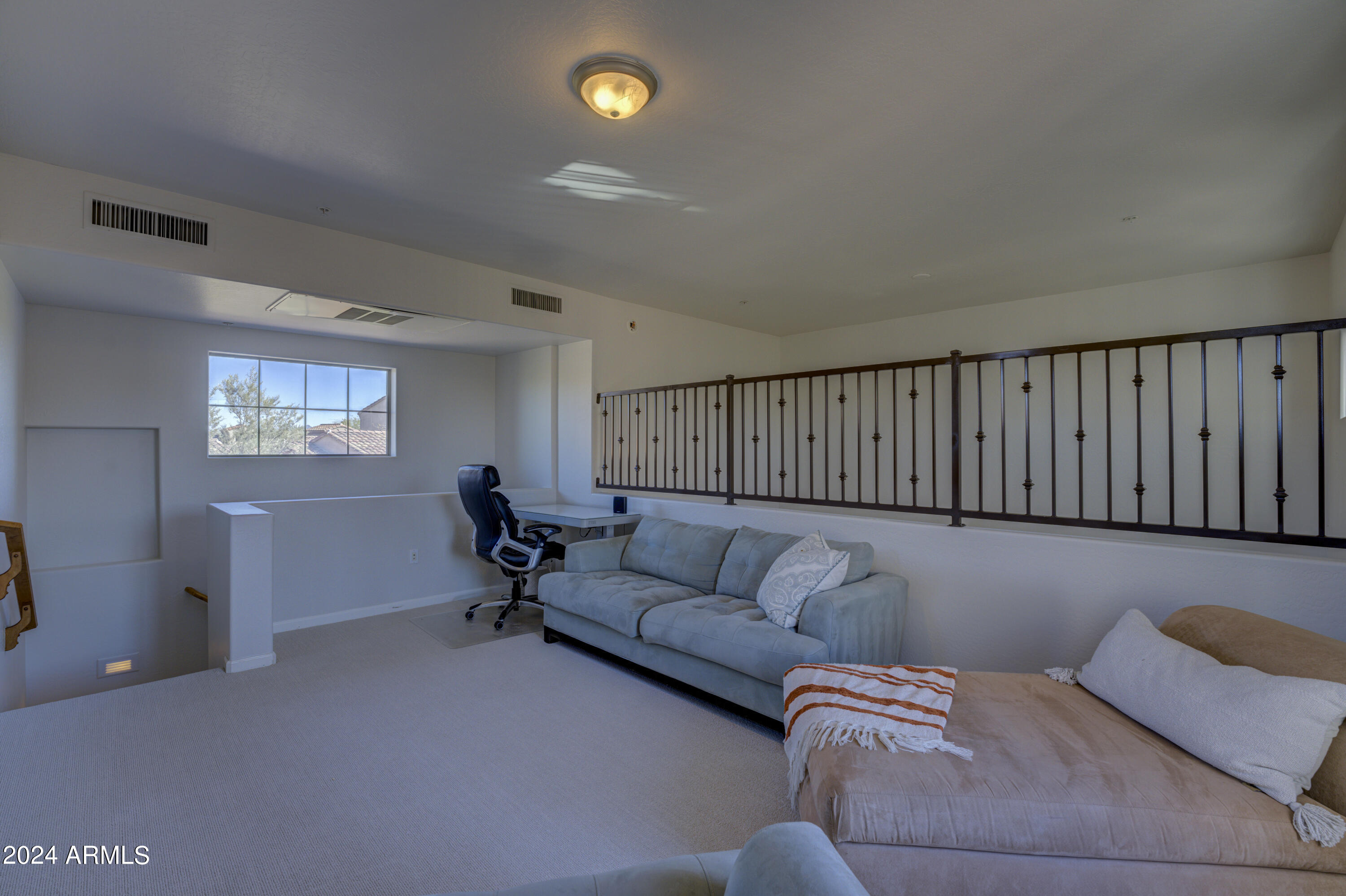 3935 E Rough Rider Road Property Photo 22