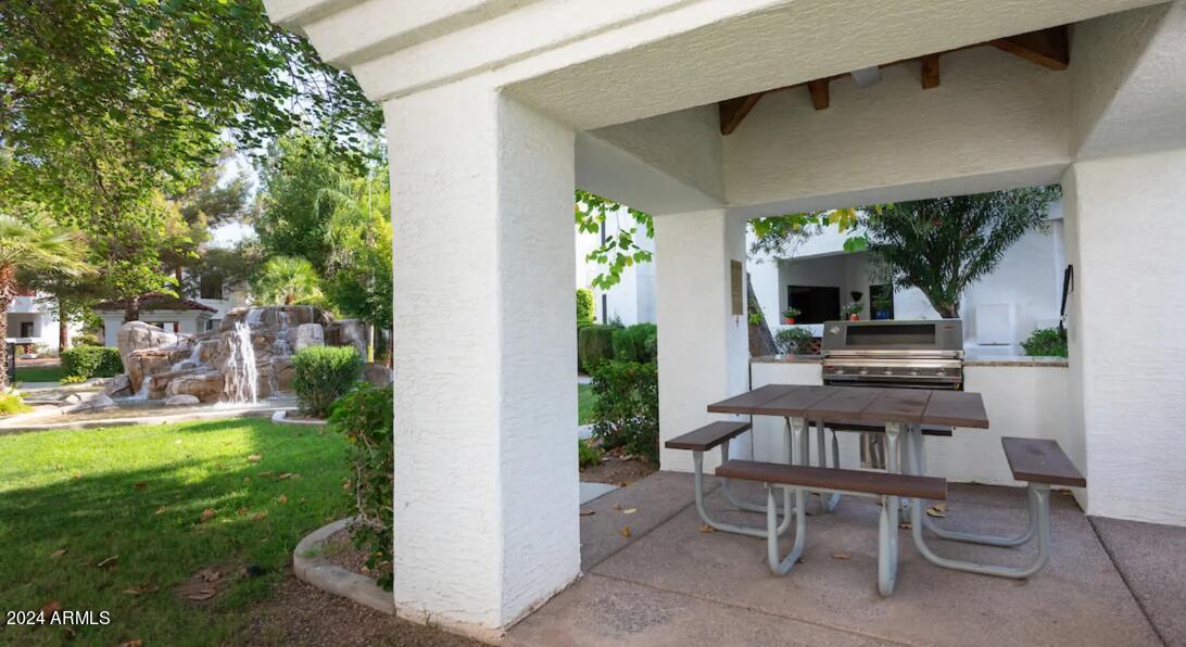 8311 E Via De Ventura Property Photo 10