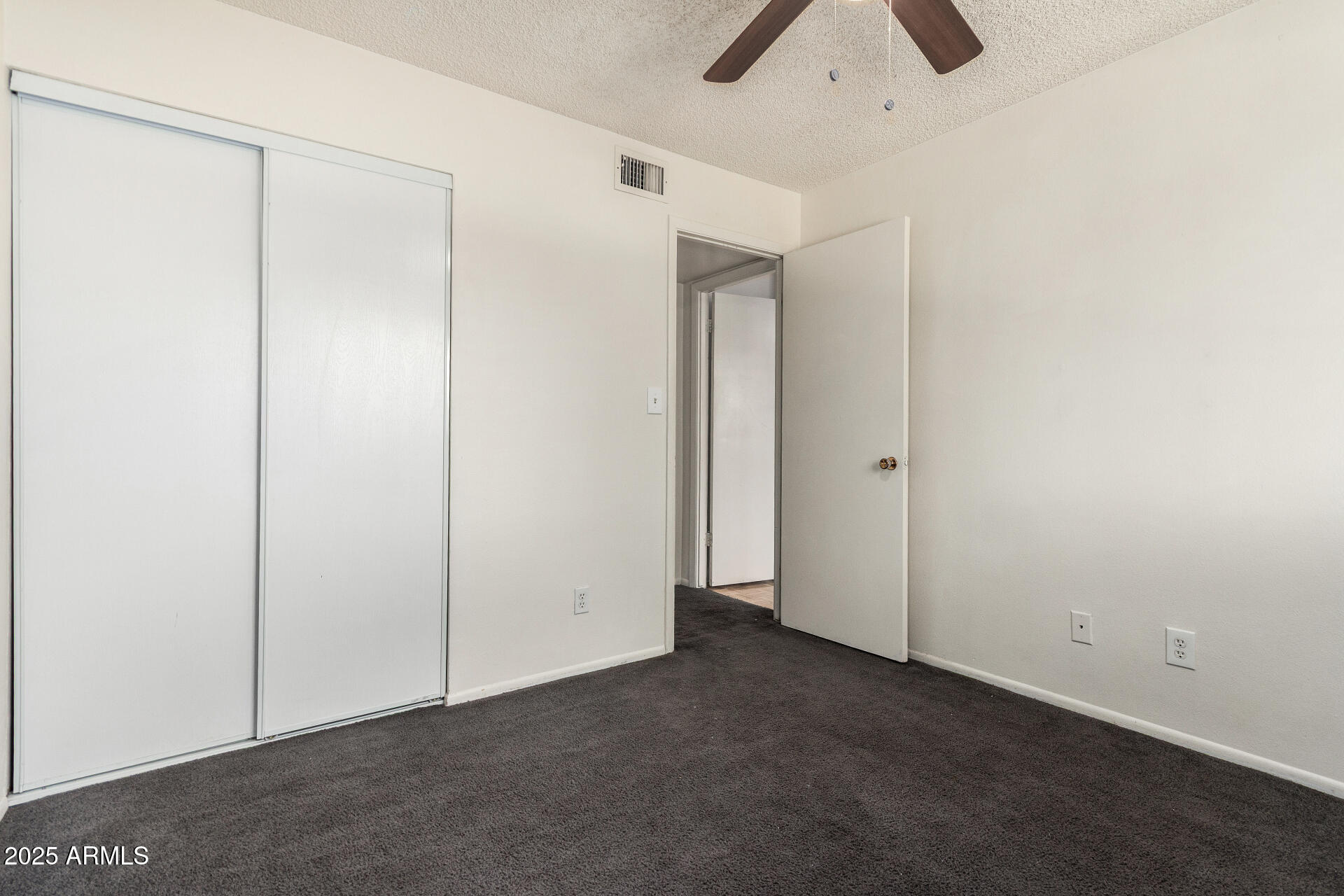 1673 W Hazelwood Street Property Photo 21