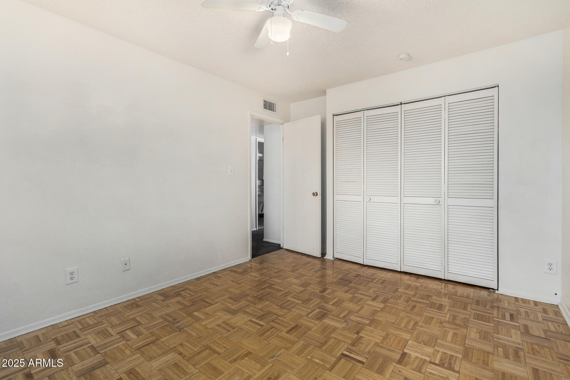 1673 W Hazelwood Street Property Photo 23