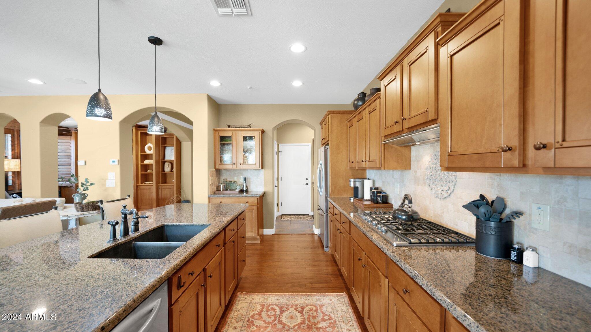 12923 W Roy Rogers Road Property Photo 12