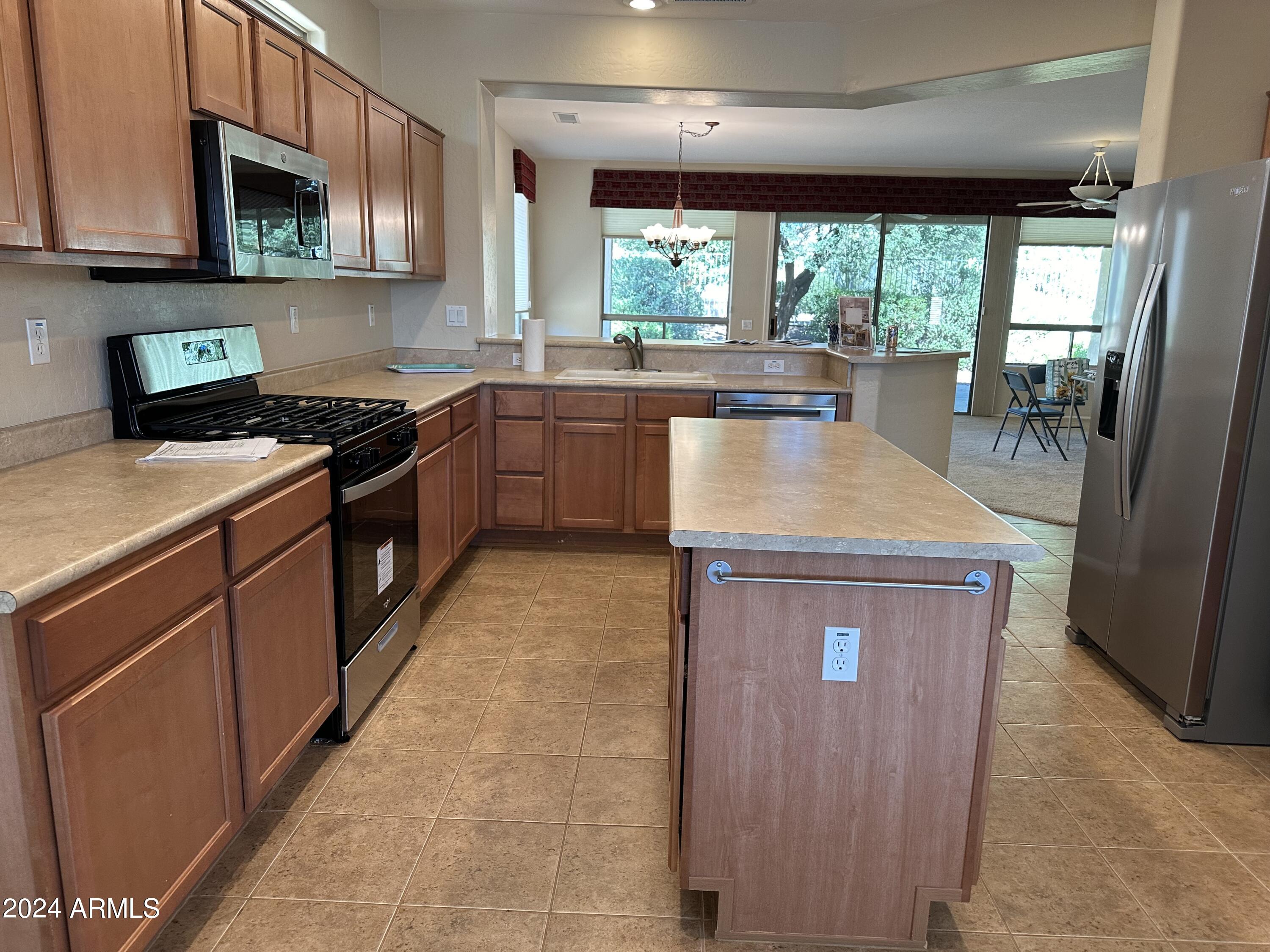 17626 W Calistoga Drive Property Photo 4