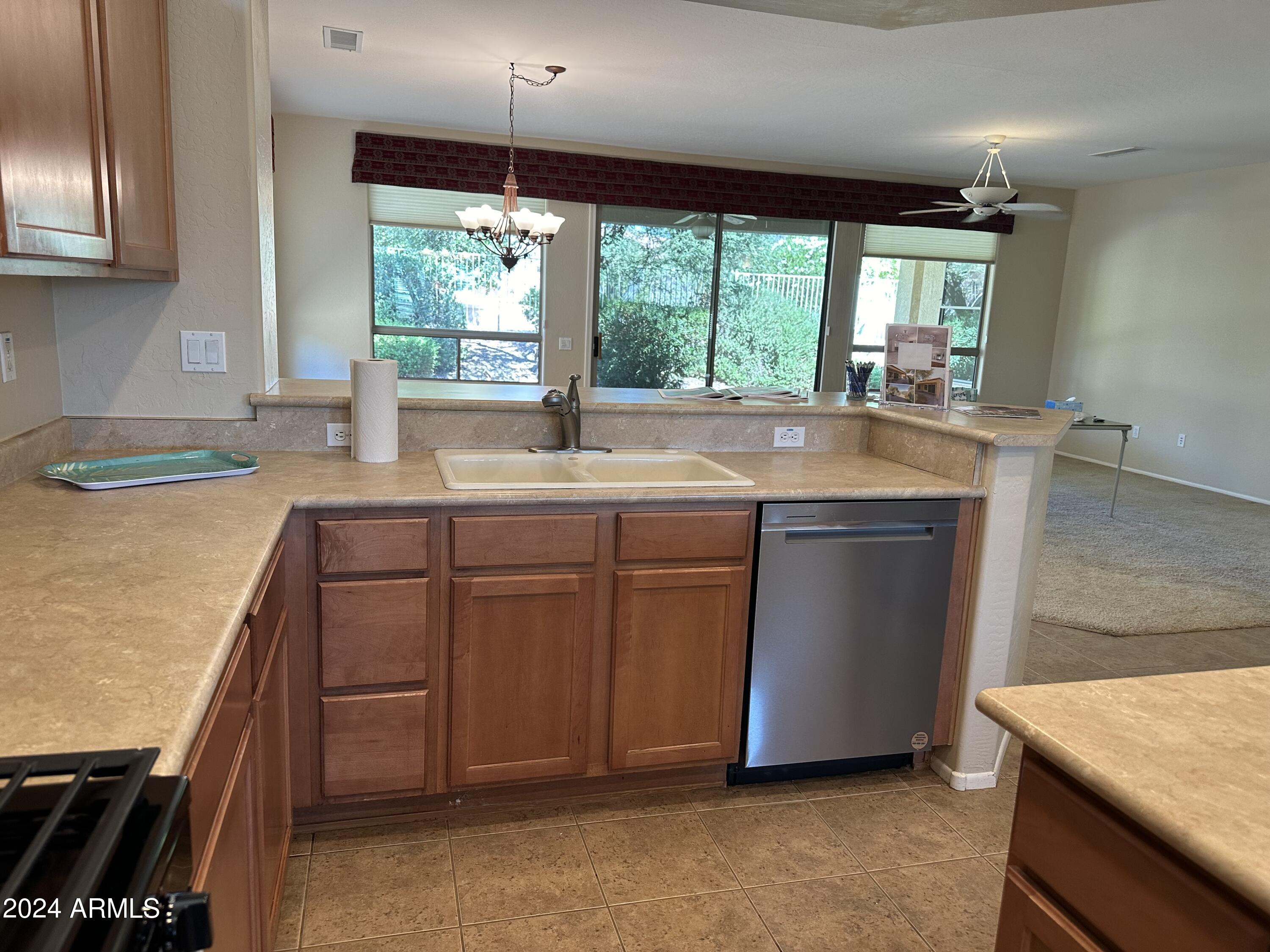 17626 W Calistoga Drive Property Photo 11
