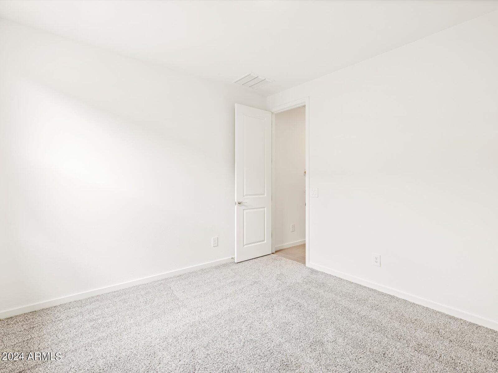 16076 W El Cortez Place Property Photo 7
