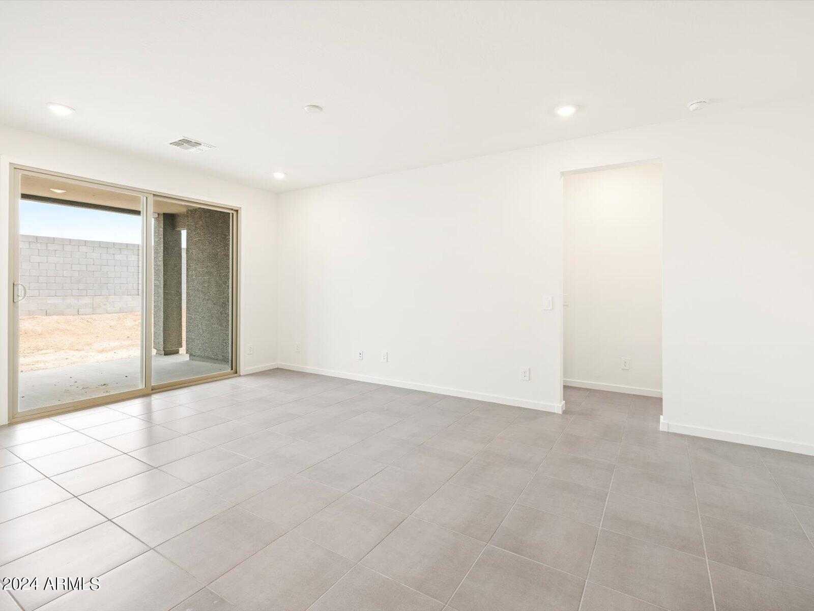 16076 W El Cortez Place Property Photo 10