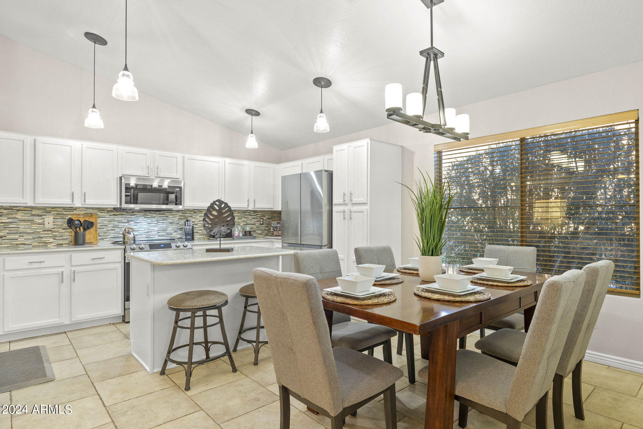 4111 S Dew Drop Court Property Photo 9